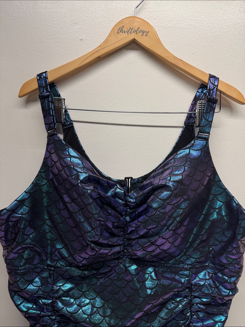 Torrid Iridescent Mermaid One Piece Swimsuit Swim Suit Blue Plus Size 4X D / DD - Picture 3 of 10